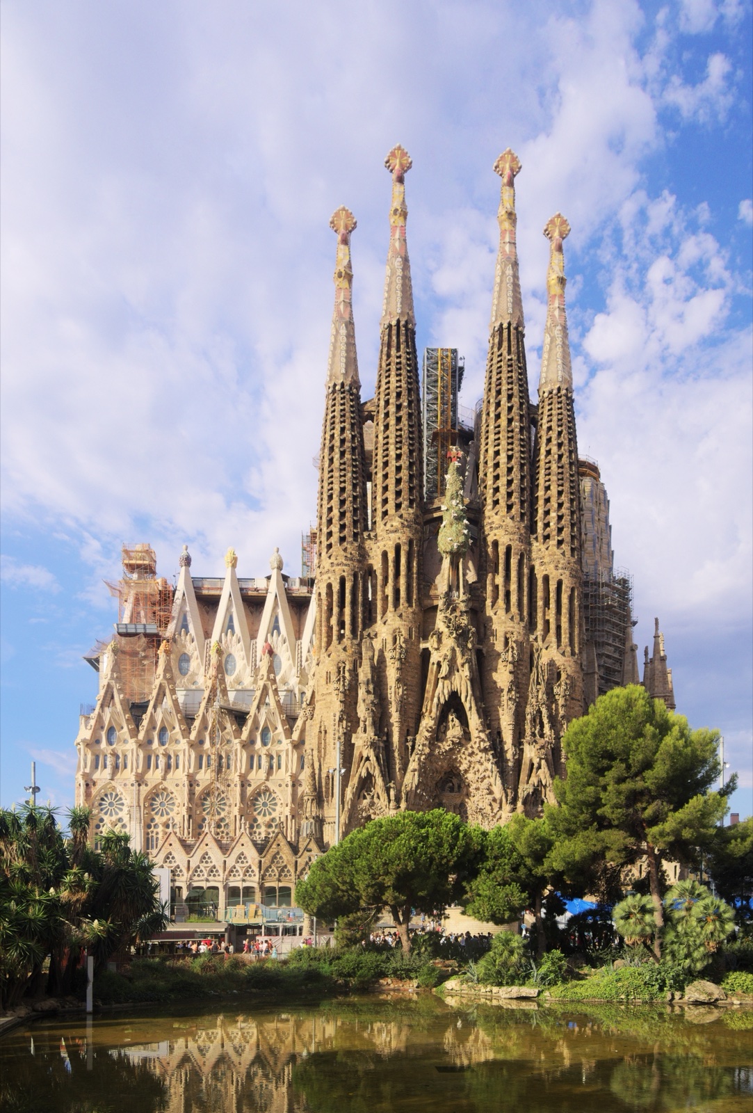Sagrada Familia — Antoni Gaudi's basilica in Barcelona