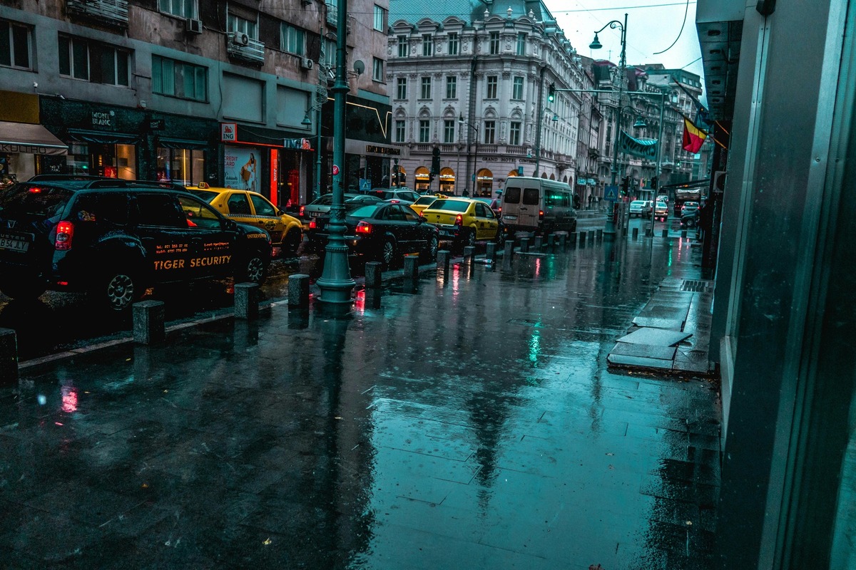 Bucharest City Streets